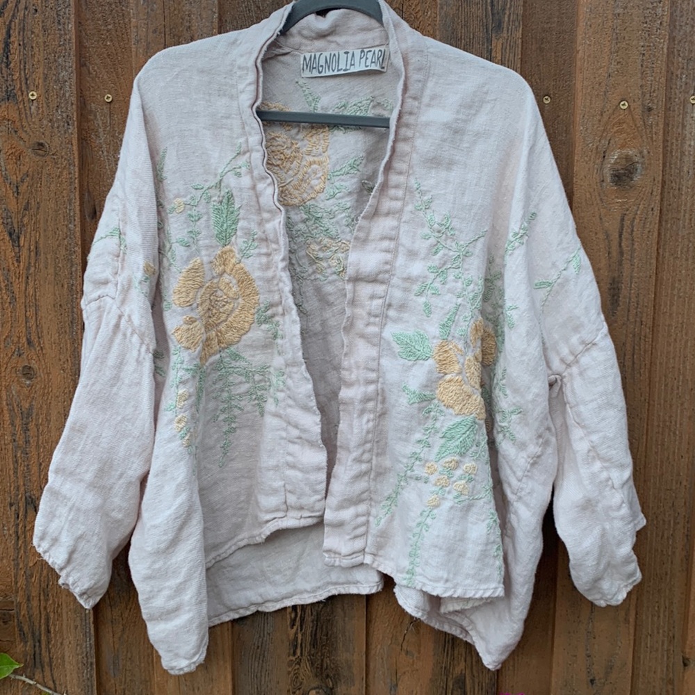 Magnolia Pearl top